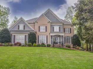 9205 Woodriver Ln, Charlotte, NC 28277