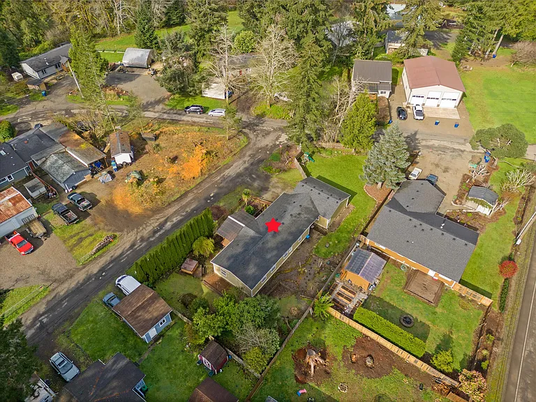 2347 N Chinook Ln — Photo 36