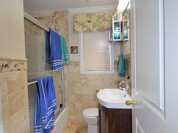 4th image of 1105 Belle View Blvd APT A1