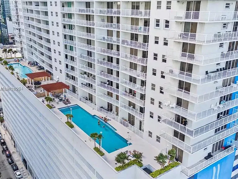 1200 Brickell Bay Dr #3220 — Photo 54
