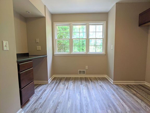 Kitchen additional view