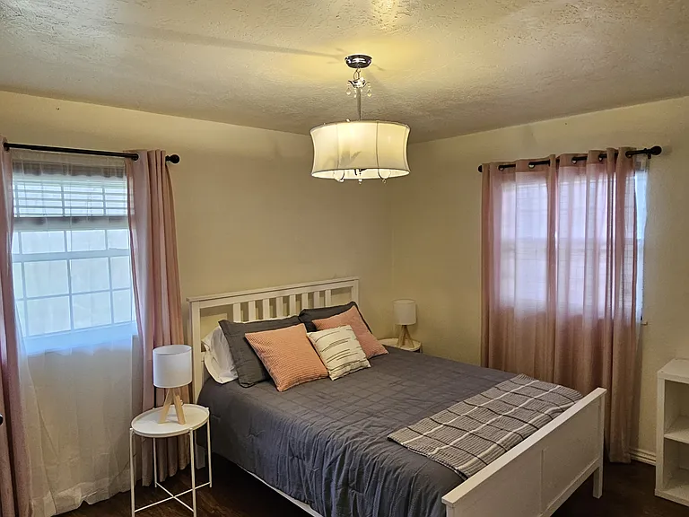 upstairs bedroom #1