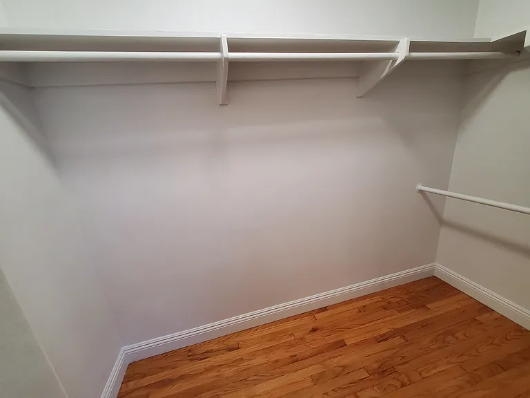 330 Orizaba Ave #3 — Photo 9