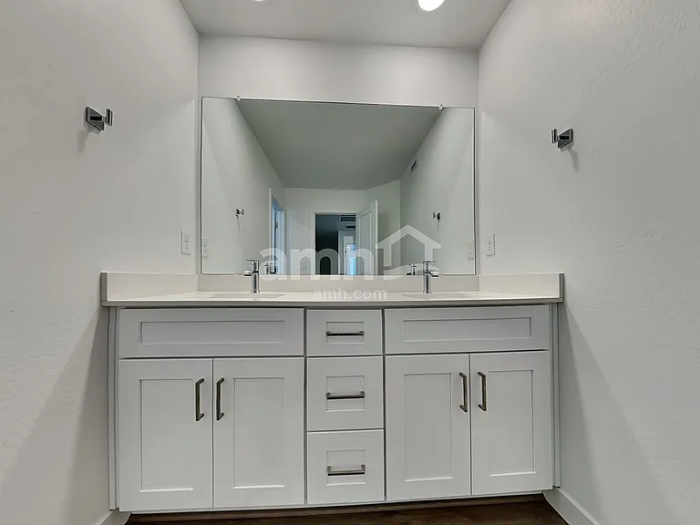 12638 W Flynn Ln — Photo 17