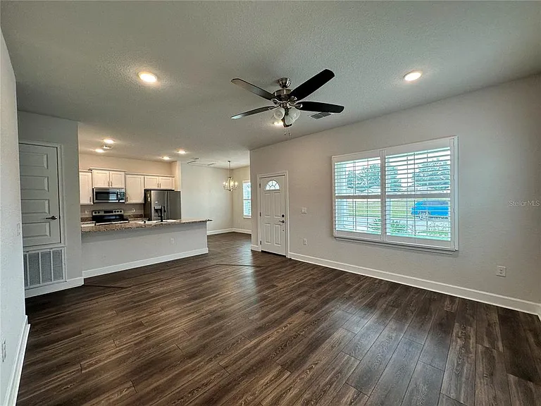 4559 SE 25th Loop — Photo 8