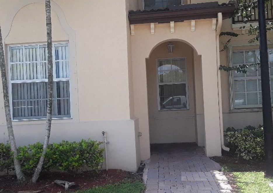 1st image of 3370 NE 14th Dr Unit 106