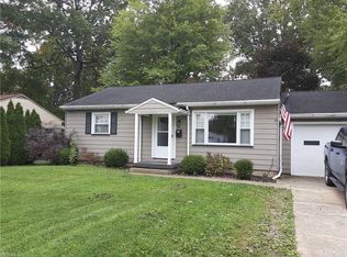 42 Fairlawn Ave, Niles, OH