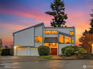 1339 Coral Dr, Fircrest, WA 98466