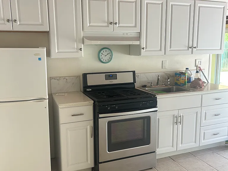 1019 Mission Ct #C — Photo 4