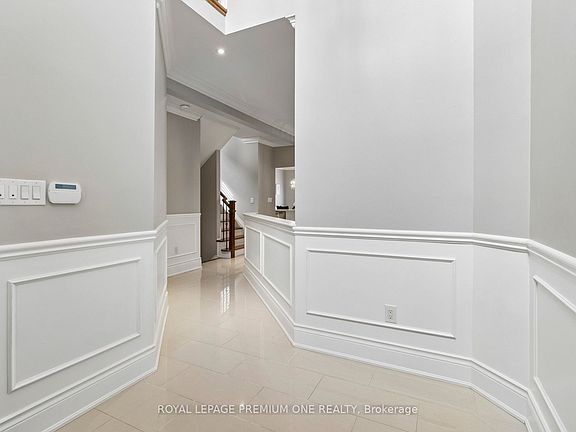 5th image of 26 Sequoia Rd