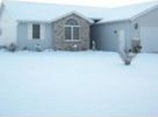 1752 Talkeetna Rd, Neenah, WI 54956