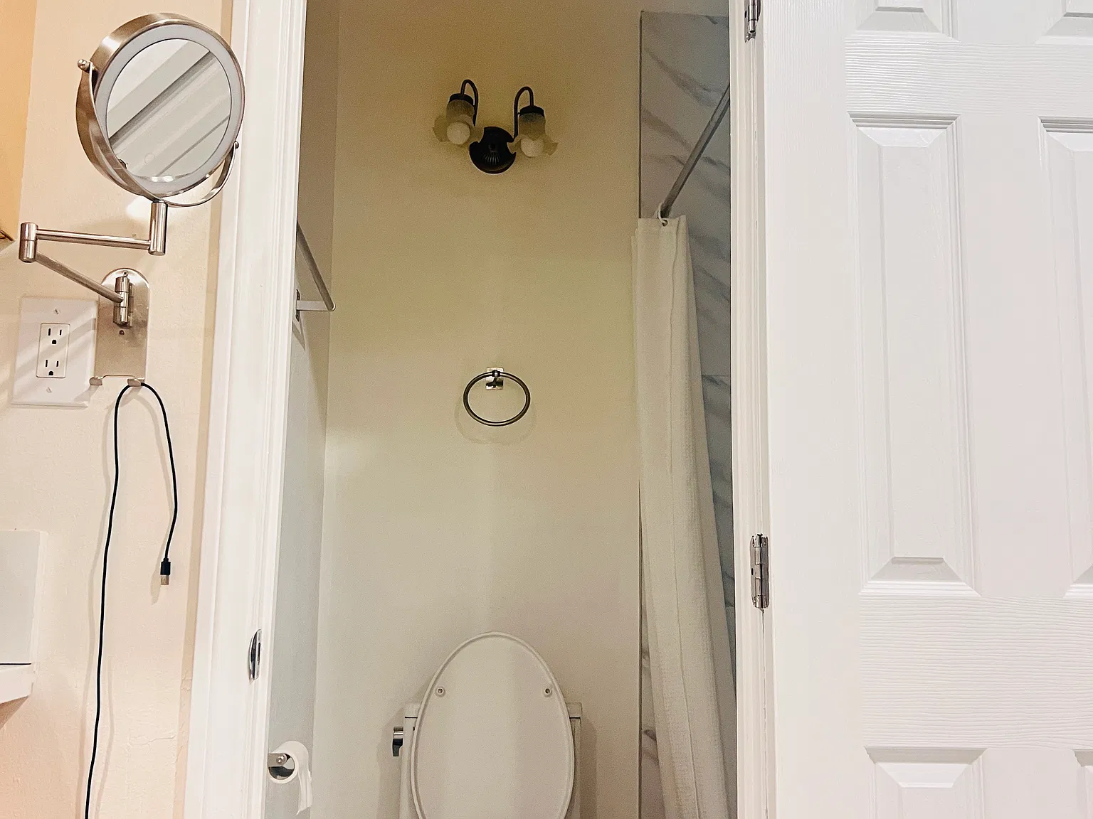 319 S Drifton Ave — Photo 1