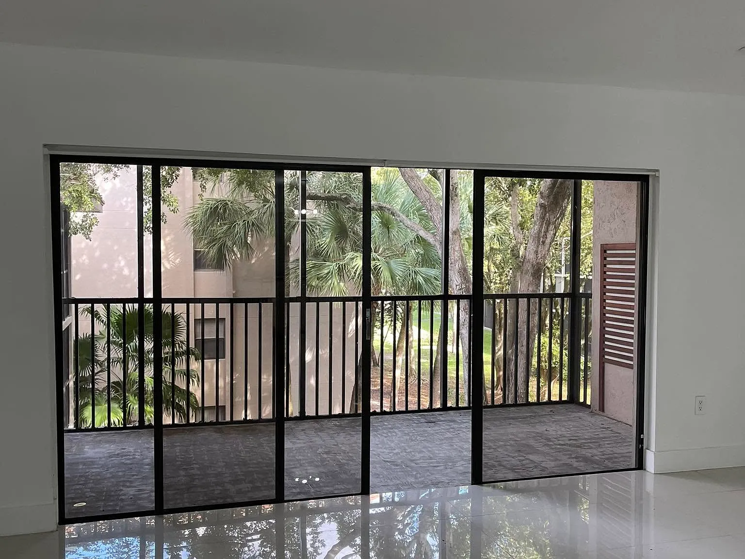 2 bed, 1400 sqft, $2,400 — Photo 3