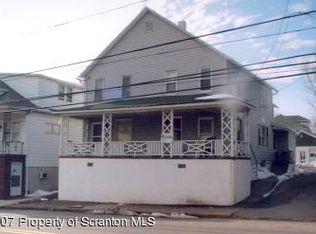 611 S Main St, Old Forge, PA 18518