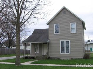 611 E Carroll St, Macomb, IL 61455