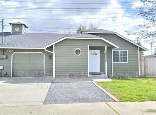 4313 80th St NE #B, Marysville, WA 98270