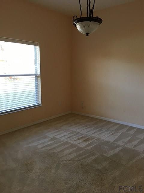 2nd image of 18 Porwyn Ln