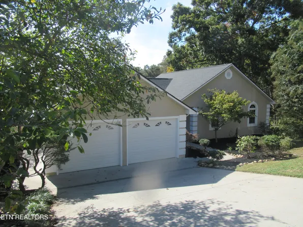 7905 Whitcomb Rd, Powell, TN 37849