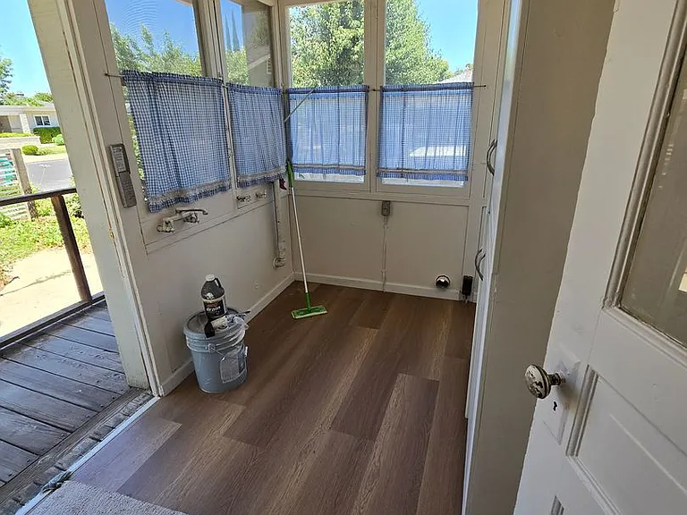 2812 Saint Bonaventure Dr — Photo 6