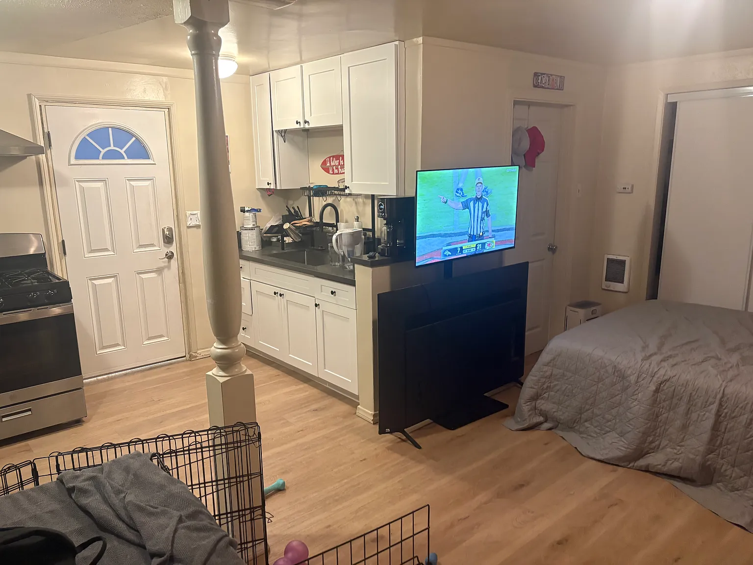 Studio, 450 sqft, $2,495 — Photo 4