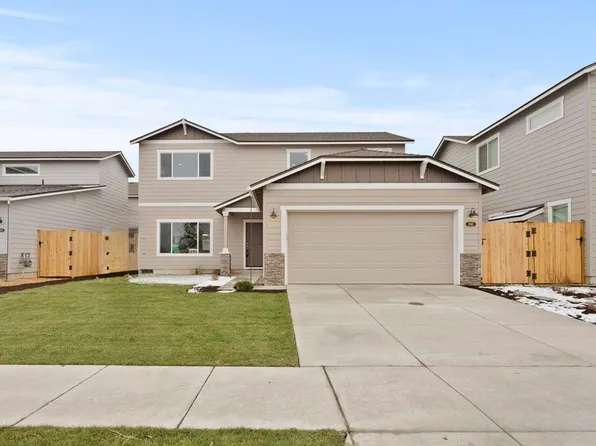 21162 SE Golden Market Ln #29, Bend, OR 97702