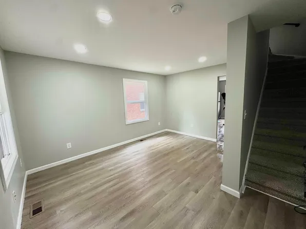 750 S Harris Ave #750, Columbus, OH 43204