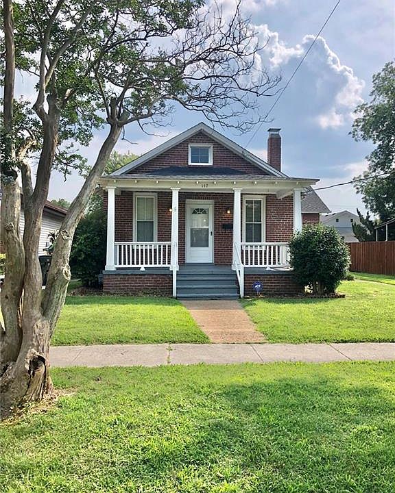 1st image of 147 W Seaview Ave