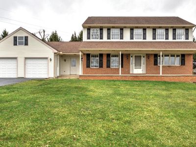 1806 Briarcreek Ln, Middletown, PA, 17057