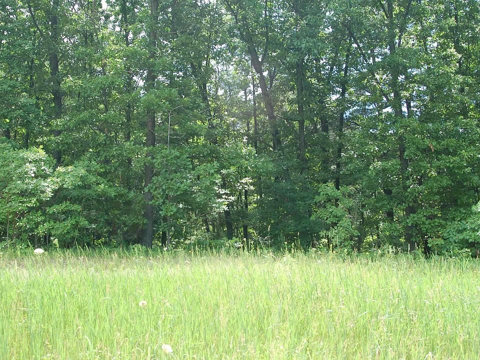 1st image of 21558 Moyer Dr