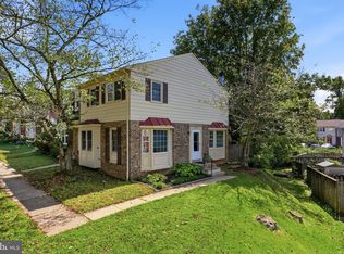 4871 Nash Dr, Fairfax, VA 22032