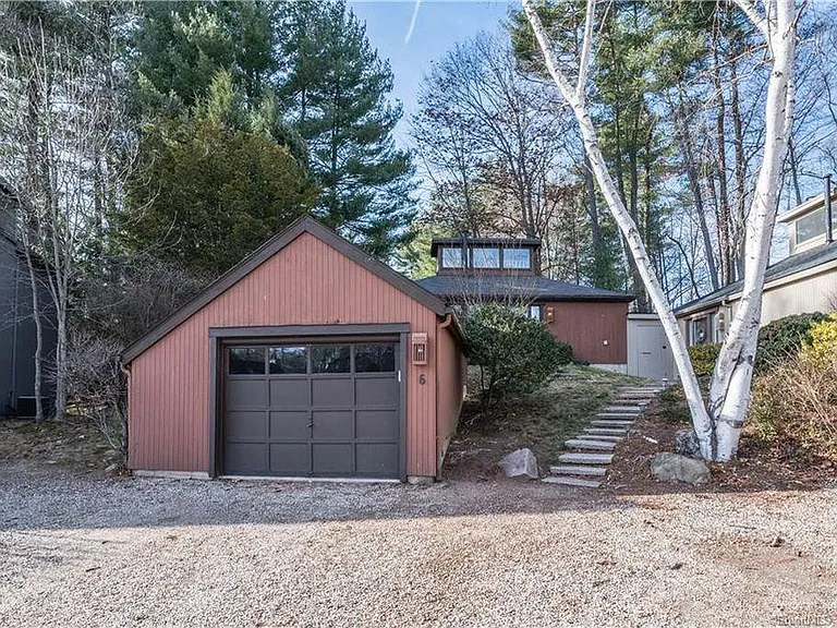 6 Arrowhead Ct #6 — Photo 23