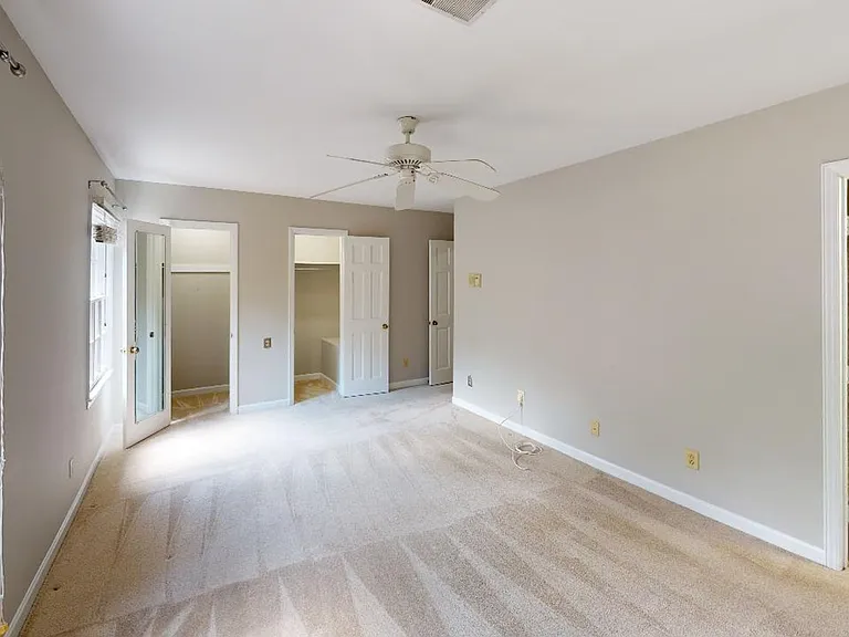 6619 Bunker Hill Cir — Photo 10