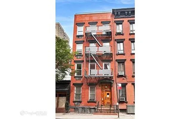 Rented by Douglas Elliman | media 30