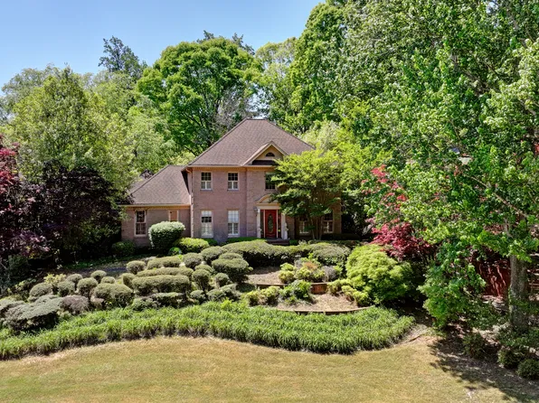 260 Hanarry Dr, Lawrenceville, GA 30046