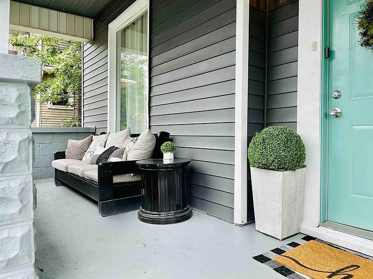 82 Adams Ave #A — Photo 26