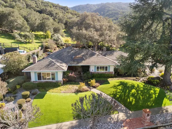 517 Fairway Drive, Novato, CA 94949