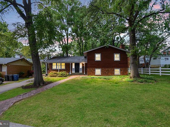 2nd image of 7608 Villanova Rd