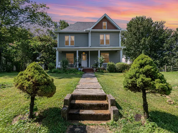 239 W Seminary St, Owenton, KY 40359