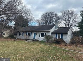 3105 Davisville Rd, Hatboro, PA 19040