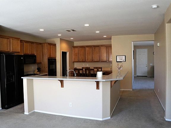 Kitchen b