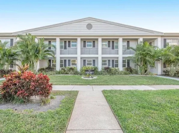 300 35th Ave N #F-25, Saint Petersburg, FL 33704