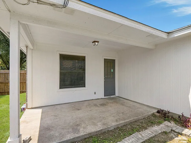 1144 Miss Kimberlys Ln — Photo 25