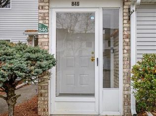 846 Halifax Dr, Warwick, RI 02886