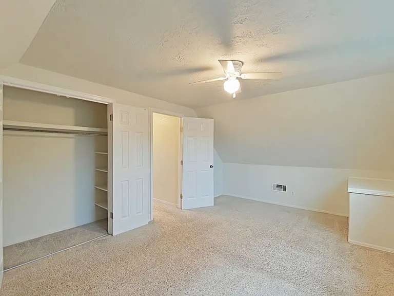 318 NW 62nd St — Photo 12