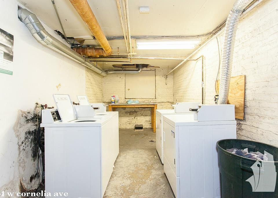 1st image of 654 W Cornelia Ave #122