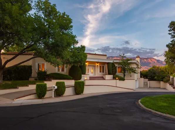 9500 Pebble Beach Dr NE, Albuquerque, NM 87111