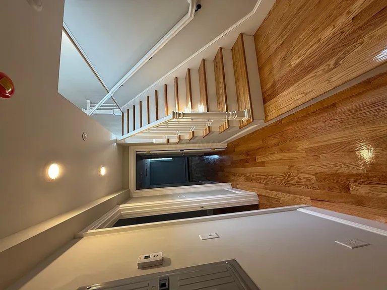 60 Bonair St #1 — Photo 7