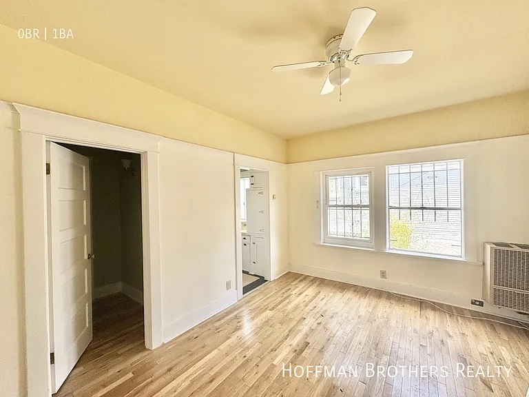 1032 Albany St #14 — Photo 2