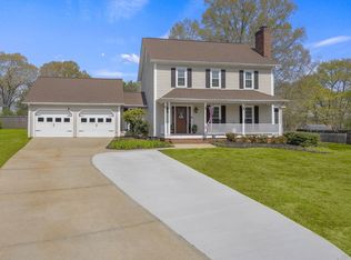 105 Yorktown Ct, Easley, SC 29642