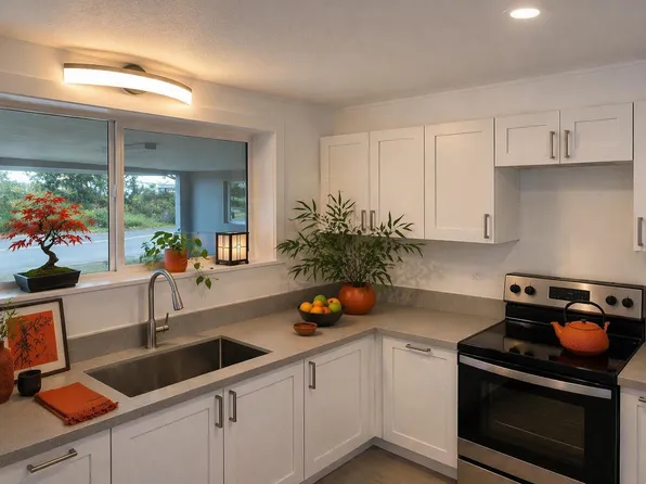 1987 Kahekili Hwy, Wailuku, HI 96793